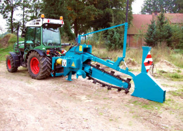 Cable duct for fibre optic cable